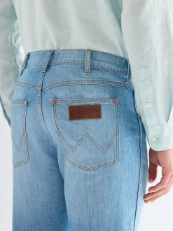 Discount Larston Slim Tapered Lightweight Low Stretch Jean Herren Jeans